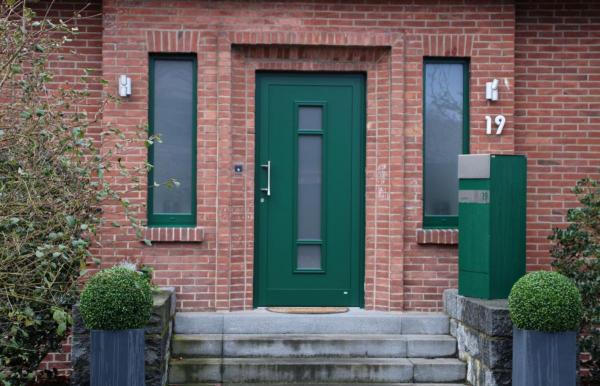 Aluminium-Haustür und Aluminium-Fenster in Niederkrüchten